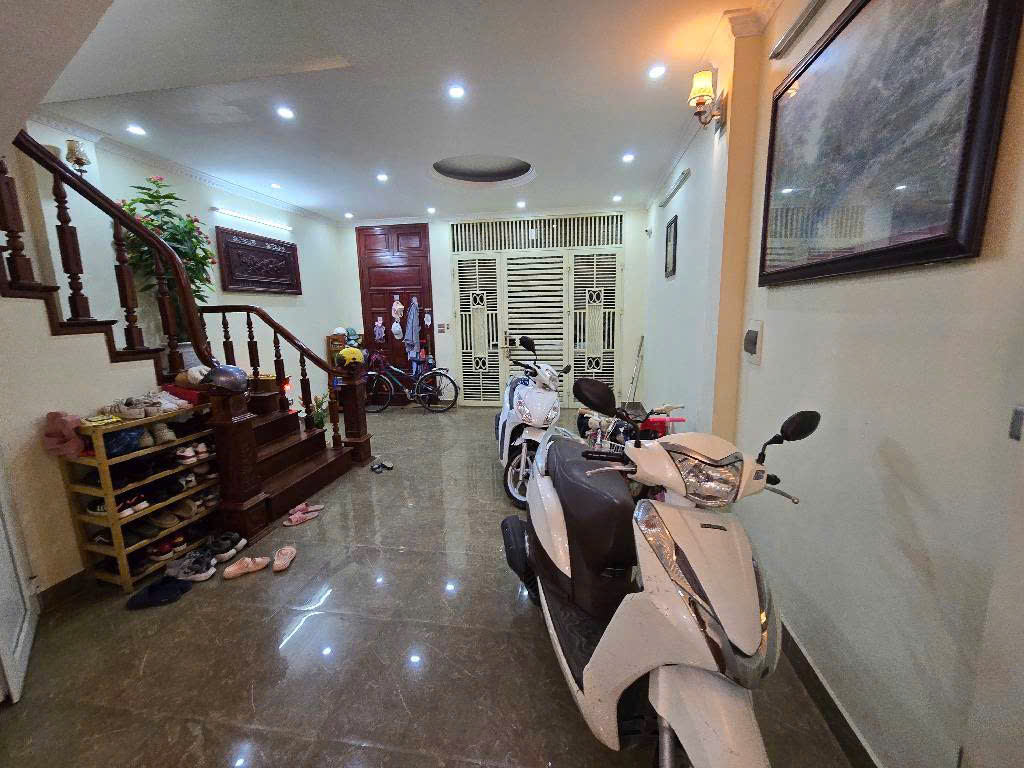 🌟 QUAN TÂM- BÁN NHÀ PHỐ GIÁP BÁT – Ô TÔ VÀO NHÀ – 48m² × 6 TẦNG – SĐCC. Giá Tốt - Ảnh 1